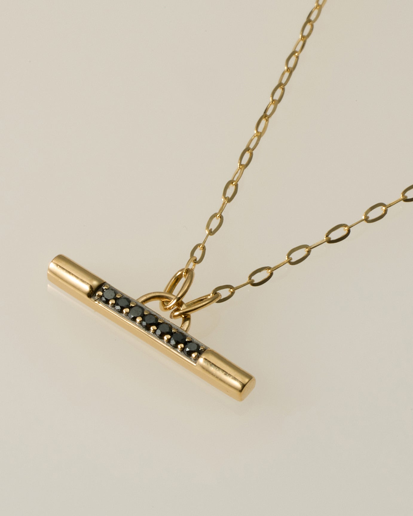 black diamond bar charm necklace<br>ブラックダイヤ バー ネックレス