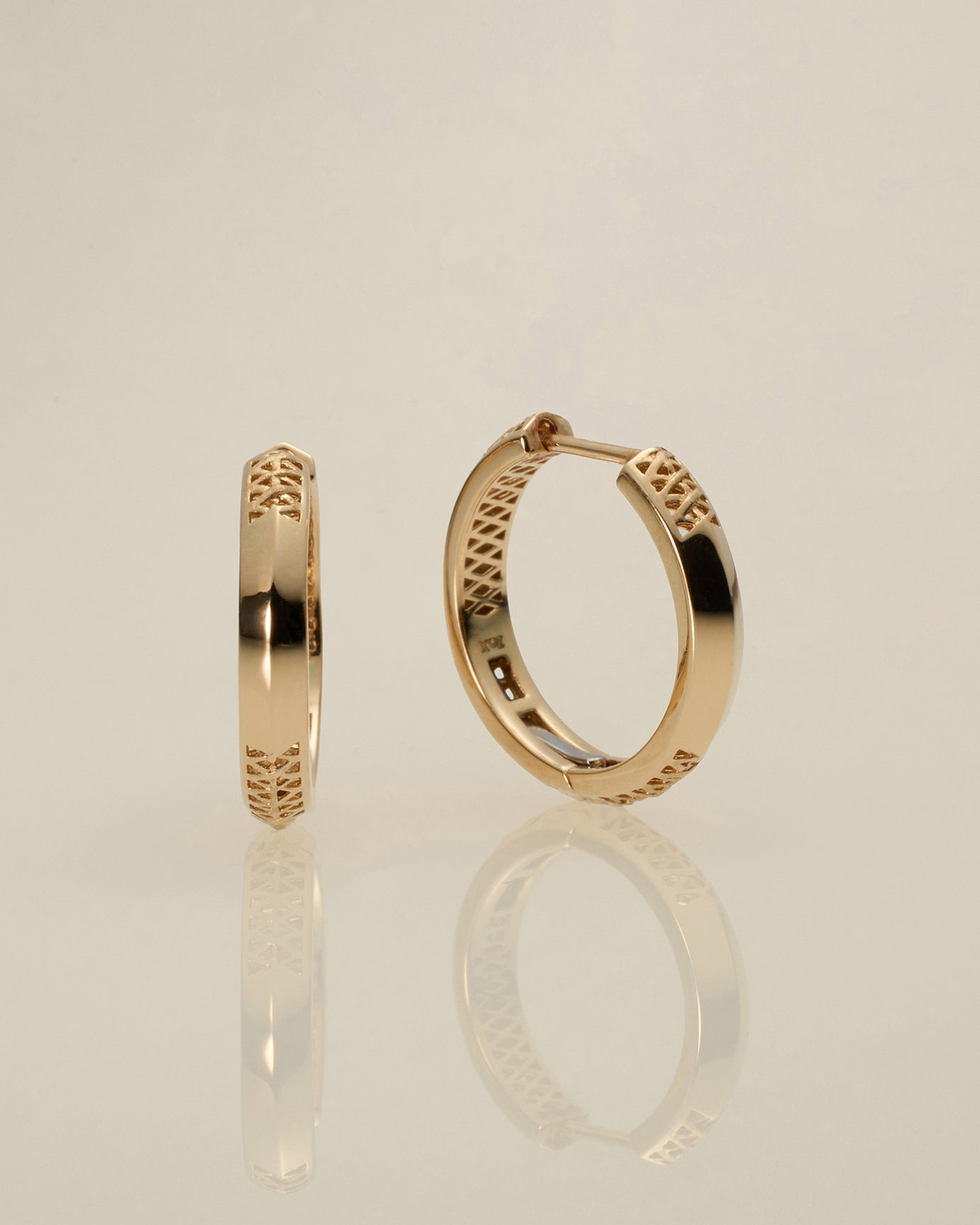 XOZ バンブー フープポストピアスk10 bamboo hoop pierced earring バンブー フープピアス – XOZ